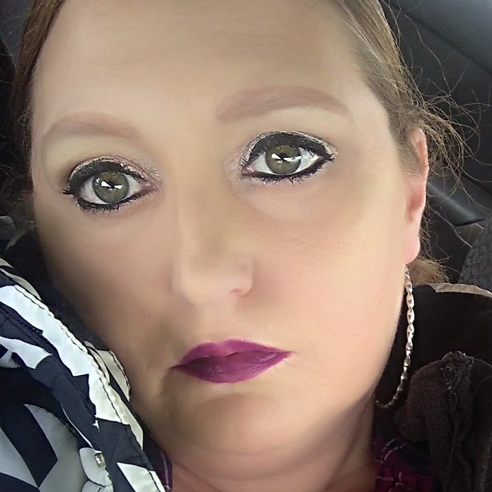 Meet your Posher, Tiffany